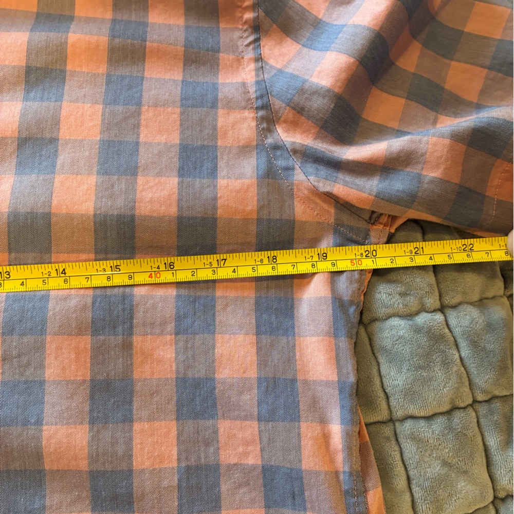 Faherty short sleeve button down, salmon and light blue check. Very soft! - Picture 6 of 7